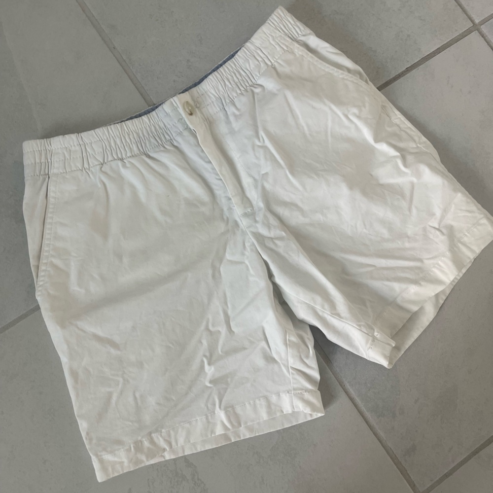 Tommy Hilfiger White Men's Flat Front Shorts Size Small